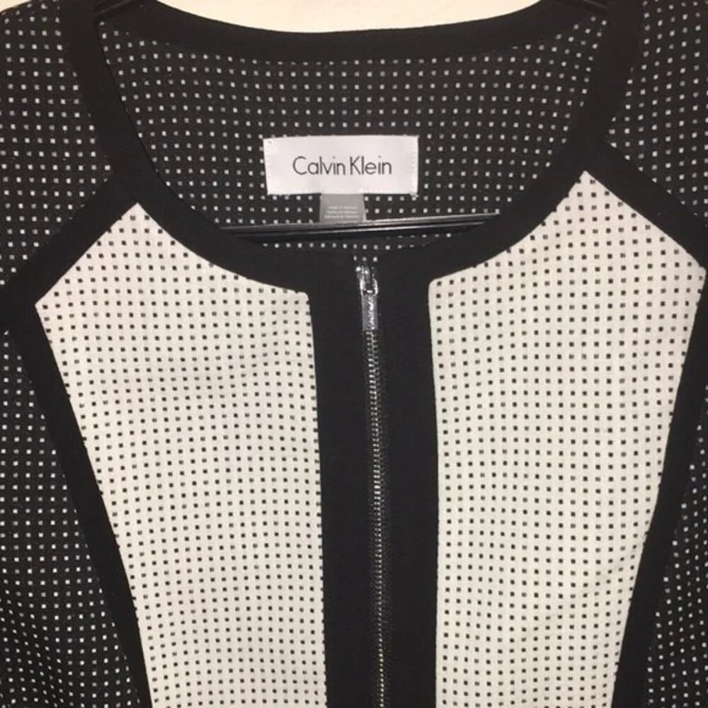 Calvin Klein Women's Zipper Jacket 14W Black & White